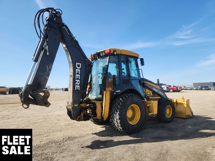 2016-deere-410l-image-4