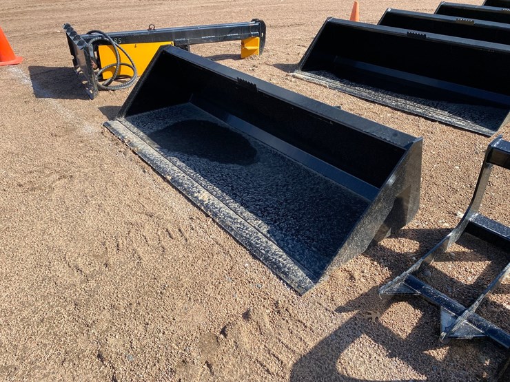 #4051-•-swict-84"-skid-steer-bucket-image-3
