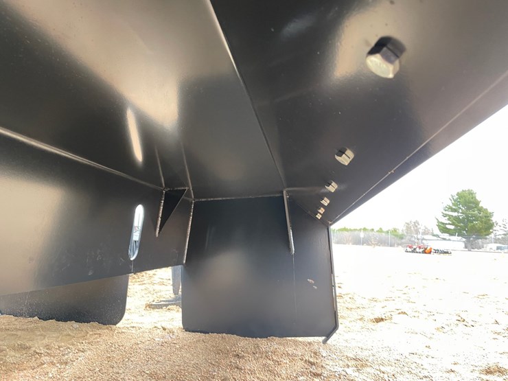 #4122-•-84"-jct-snow-pusher-box-image-7