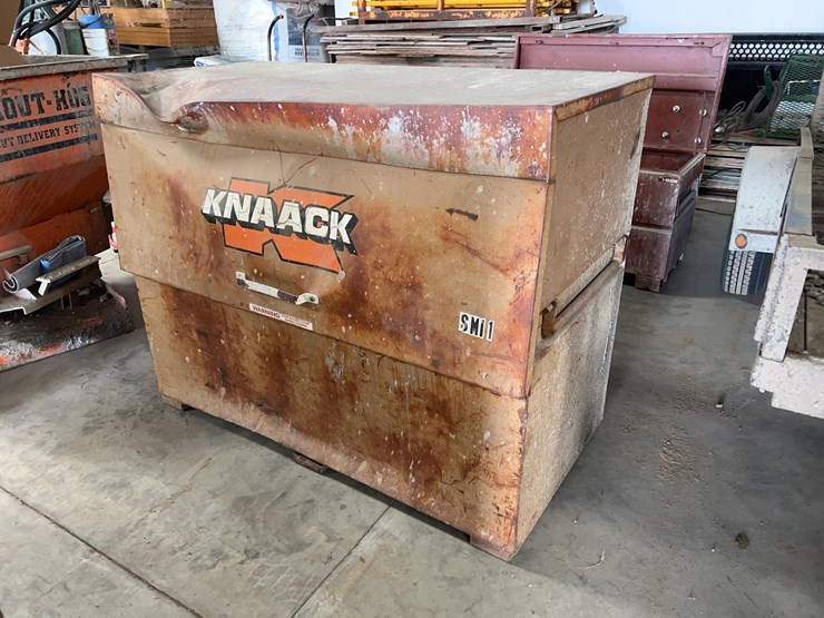 knaack-image-1