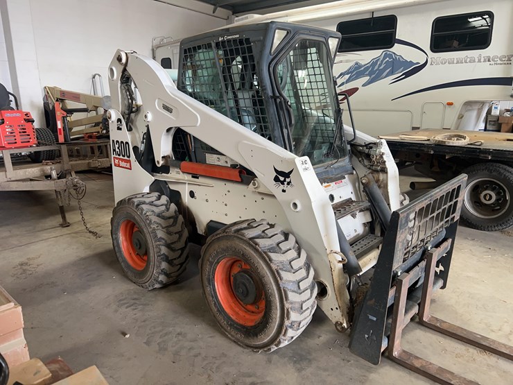 2009-bobcat-a300-image-3
