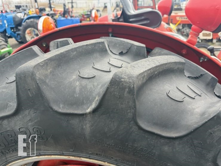 massey-ferguson-135-image-14