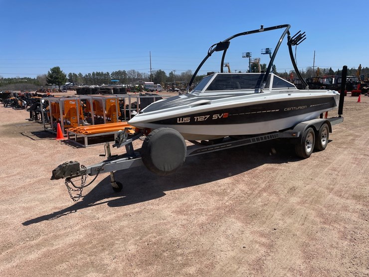 #1565-•-1989-ski-centurion-falcon-19'-ski-boat-(has-reg-card)-image-1