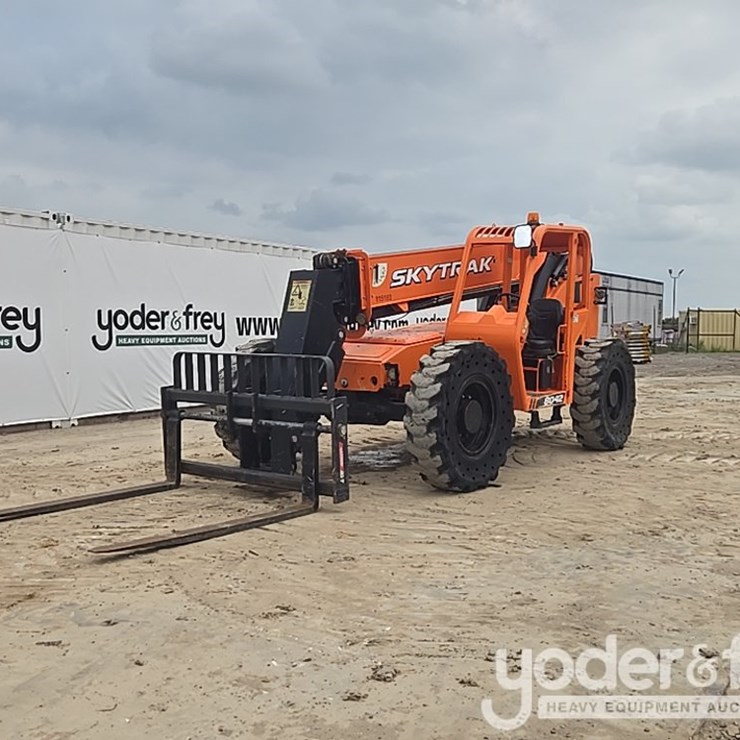 2020 SKY TRAK 8042