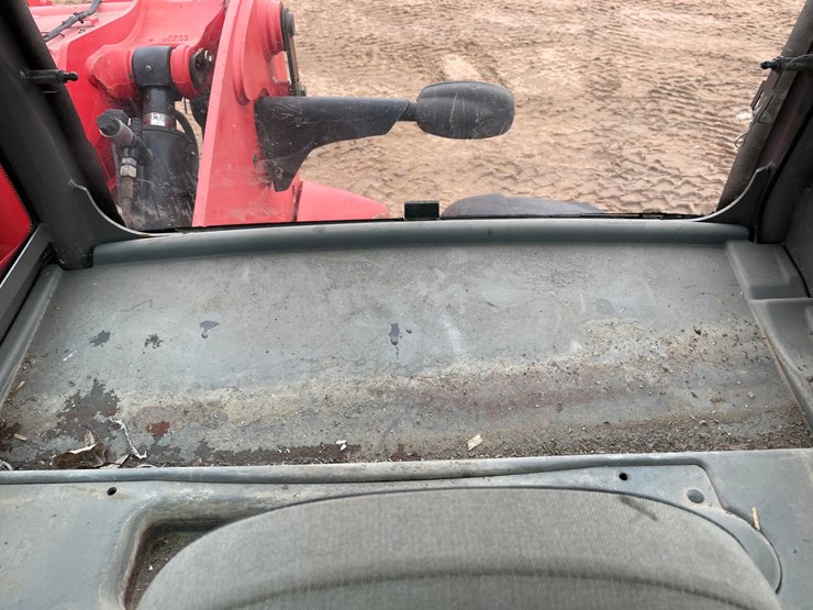 2013-manitou-mlt840-image-36