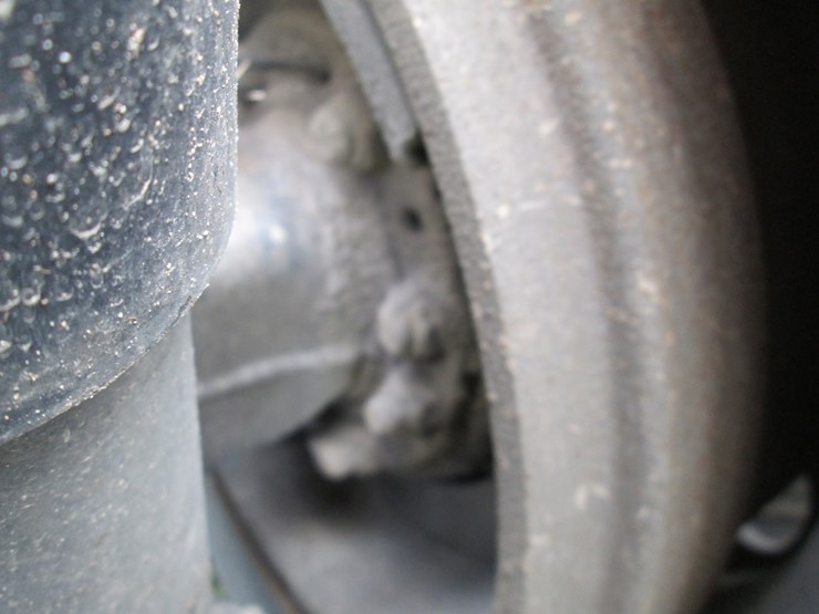 2016-freightliner-cascadia-113-image-13