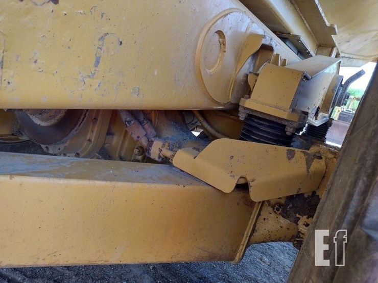 2007-caterpillar-740-image-17