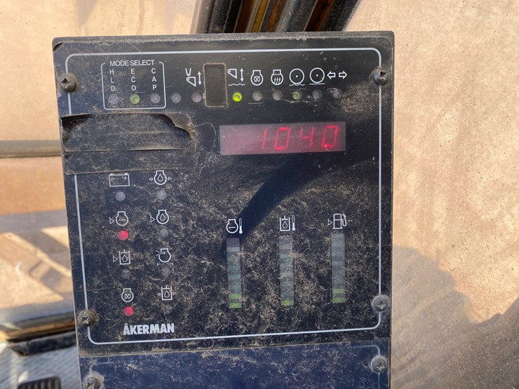 1996-akerman-ew200-image-42