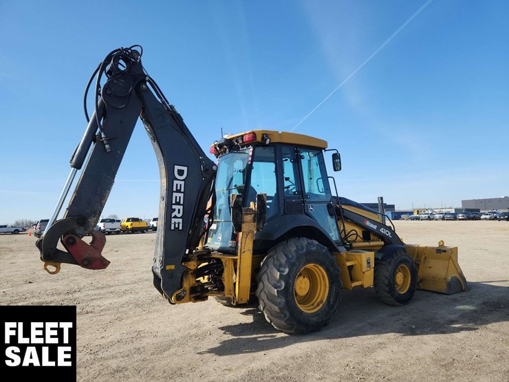 2017-deere-410l-image-4