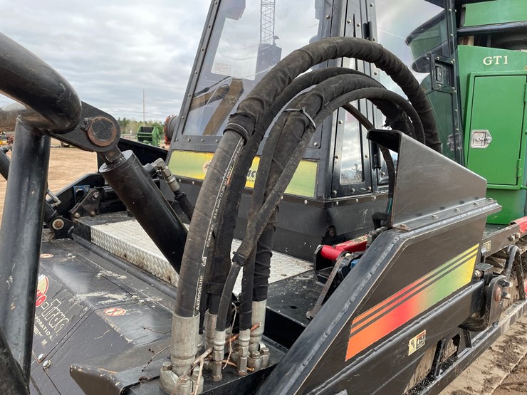 2017-gyro-trac-gt35-image-12