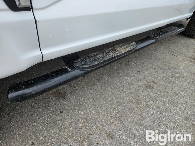 2023-ford-f250-xl-image-9