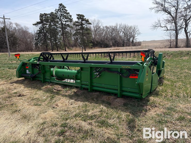 2011-john-deere-620f-image-5