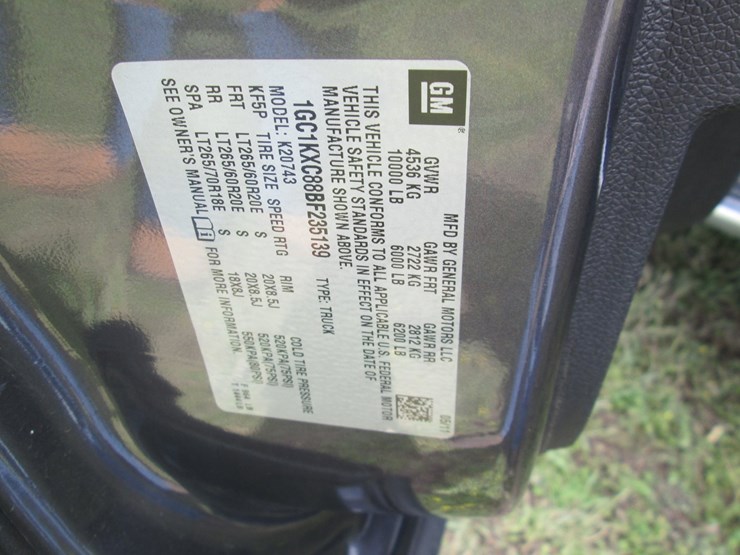 2011-chevrolet-2500hd-image-40
