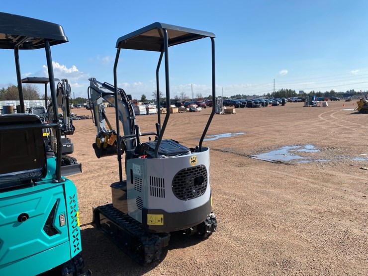 #5513-•-ats-d12d-mini-excavator-image-4