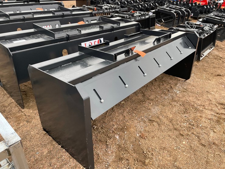 #4122-•-84"-jct-snow-pusher-box-image-1