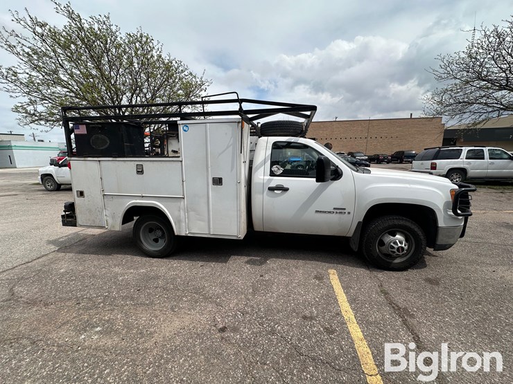 2008-gmc-sierra-3500-image-4