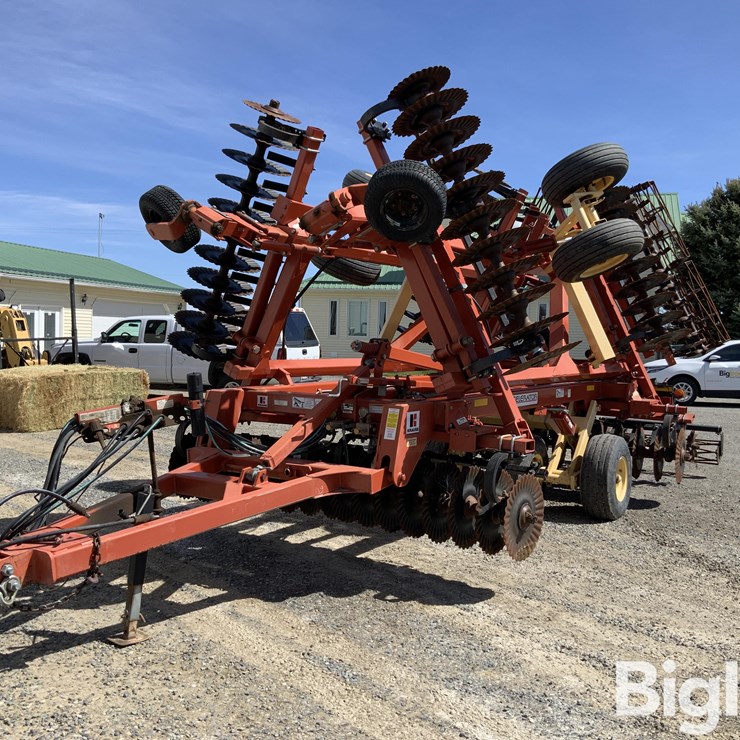 2011 KUHN KRAUSE EXCELERATOR 8000
