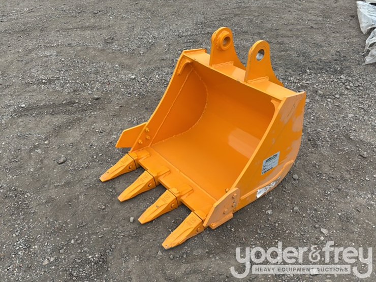 caterpillar-305-image-1