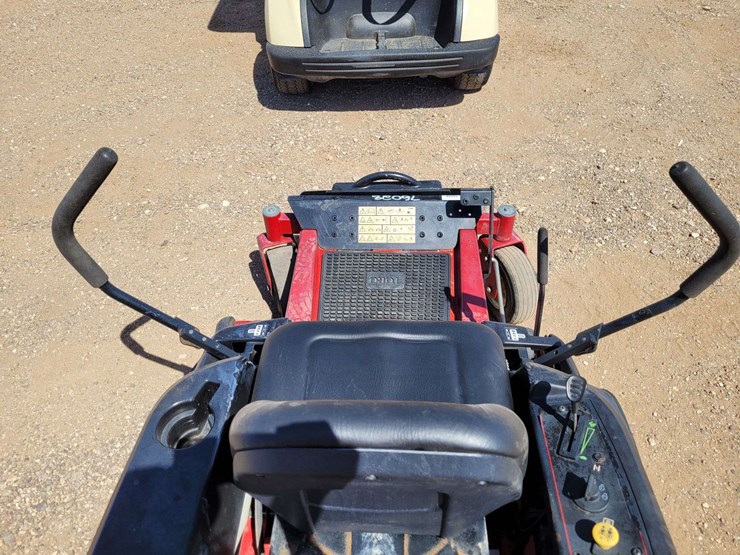 toro-mx-4260-zero-turn-mower-image-10