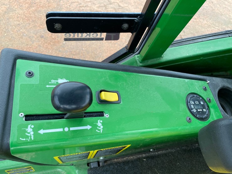 2018-john-deere-1550-image-31