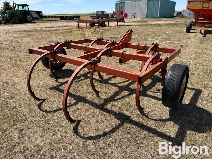 allis-chalmers-1600-image-4
