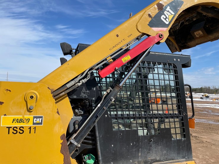 caterpillar-247b3-image-54