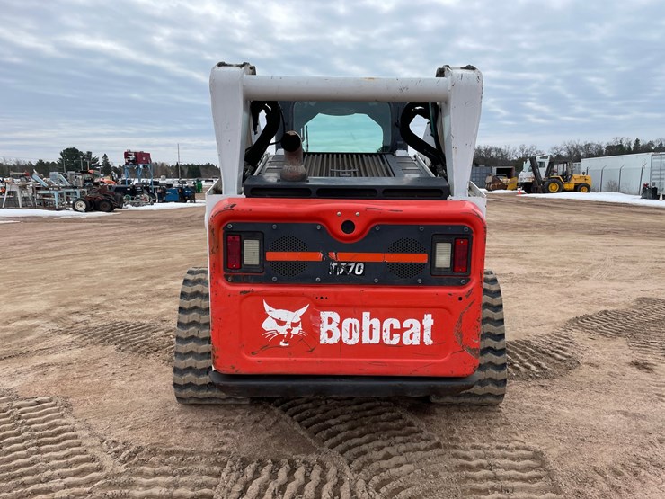 2016-bobcat-t770-image-4
