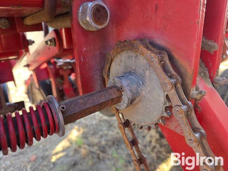 case-ih-5500-image-15