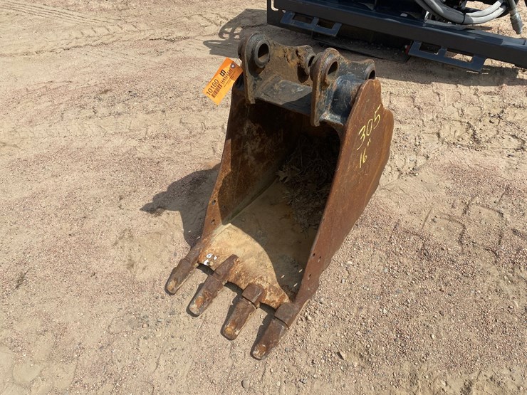 caterpillar-305-image-1