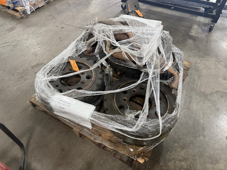 #2028-•-pallet-of-tires-image-3