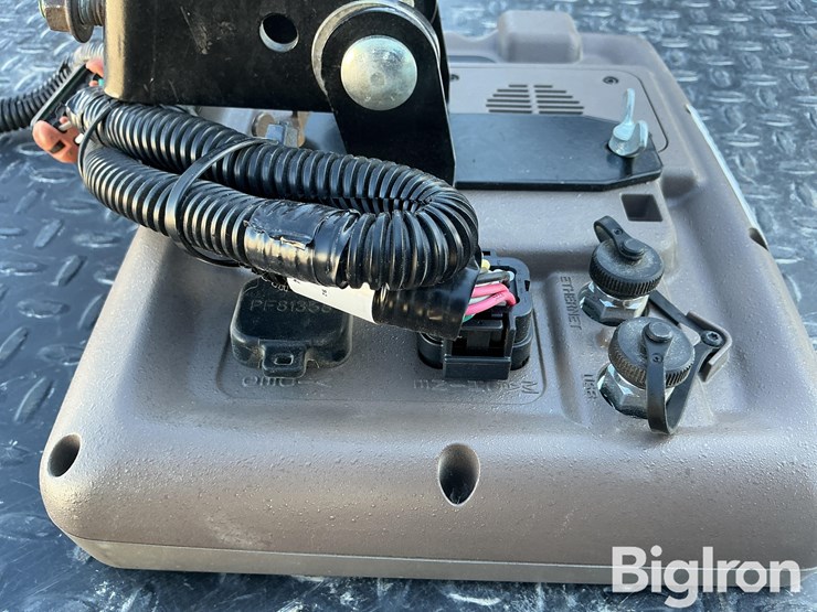 john-deere-2630-image-12