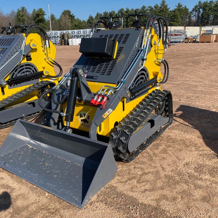#5575 • 2026 ATS-T460 Tracked Mini Skid Steer