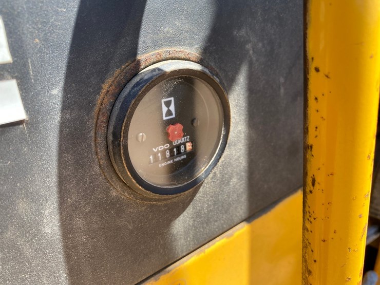 1996-akerman-ew200-image-48