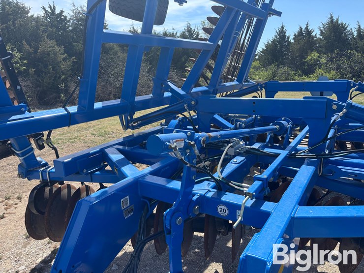 2021-landoll-6231-33-image-11