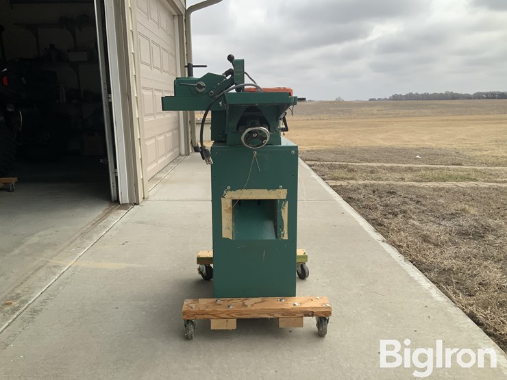 2003-grizzly-g1182hw-6”-jointer-image-4