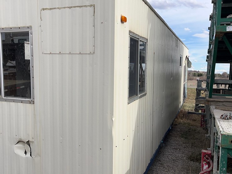 mobile-office-trailer-image-10