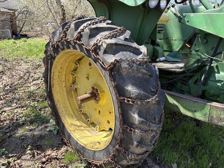 john-deere-3020-image-14