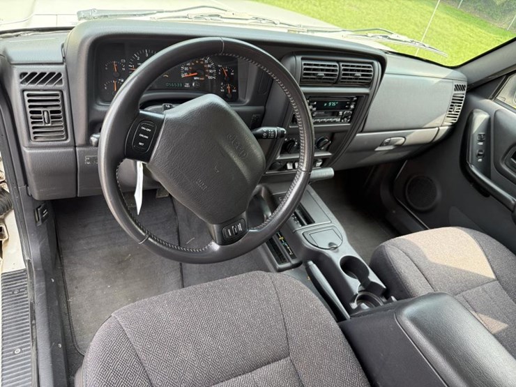 1999-jeep-cherokee-image-22