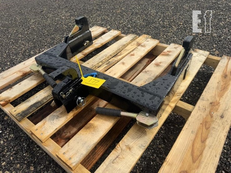 spi-quick-hitch-image-1