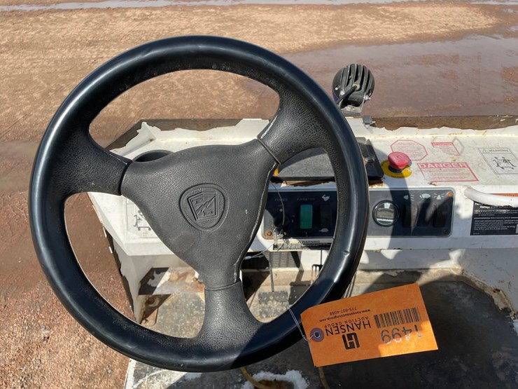 #1559-•-2017-taylor-dunn-electric-yard-cart-image-11