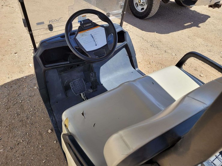 yamaha-2-seat-golf-cart-image-7