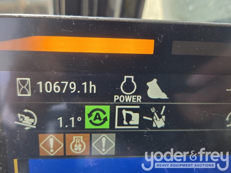 2019-caterpillar-330-image-57