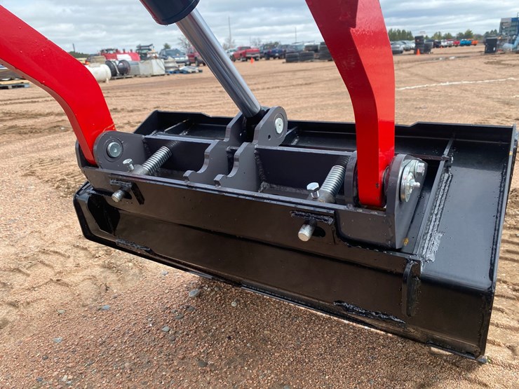 #5570-•-agt-ysrt14-tracked-mini-skid-steer-image-15