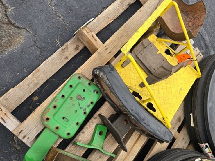 john-deere-2-image-1