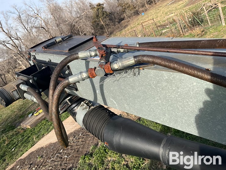 john-deere-750-image-19