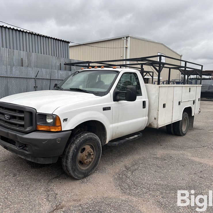 2001 FORD F350 XL