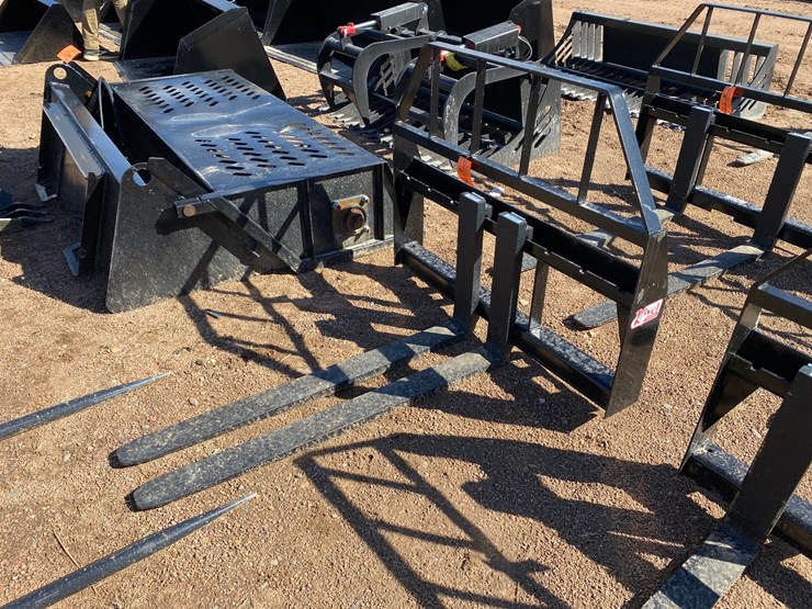 #4070-•-kivel-3,500-lbs.-pallet-fork-attachment-image-3