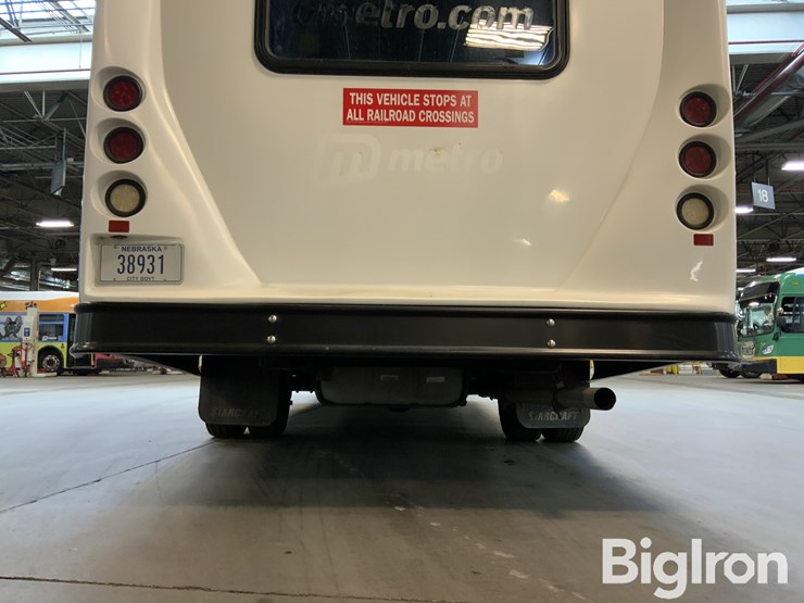 2016-ford-e450-image-19