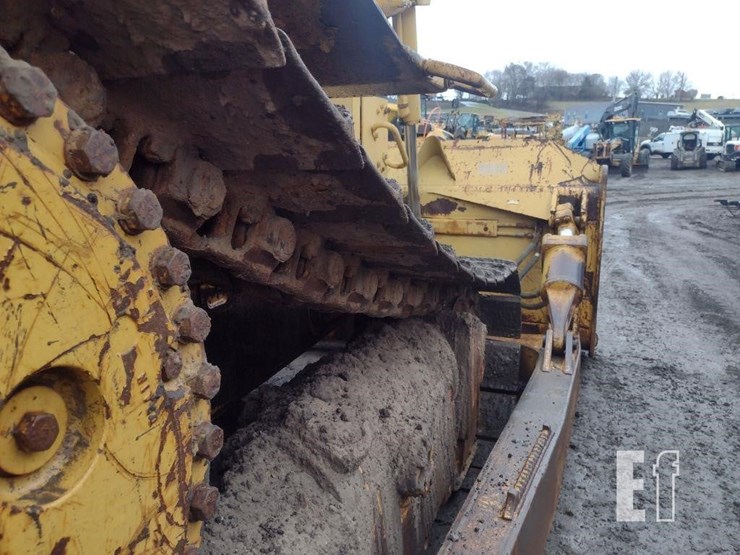 caterpillar-d6h-xl-image-30