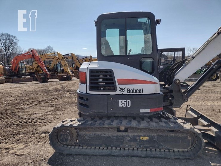 2016-bobcat-e50-image-29